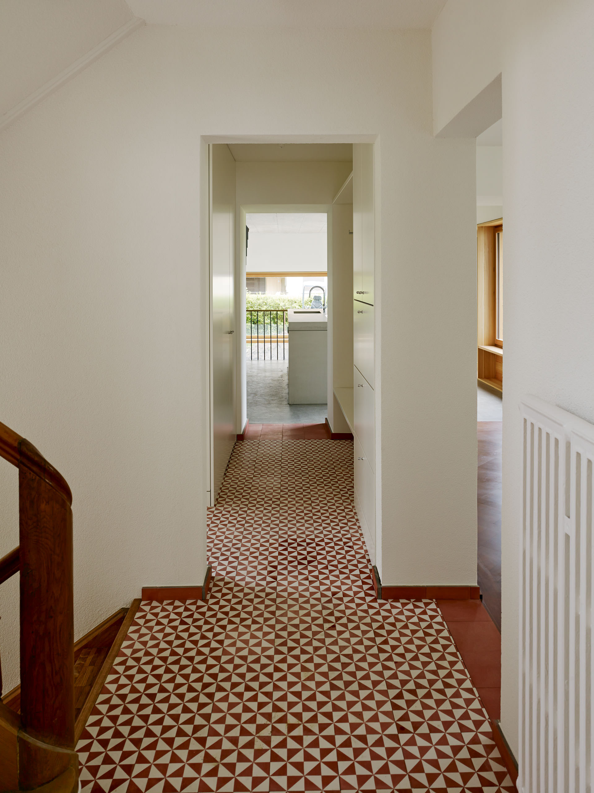 E14496 Alpa 044473 j2560